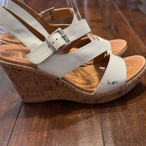 B.O.C. Women's White Strappy Sandals- Sz 7